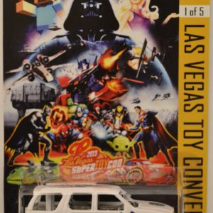 ’07 Cadillac Escalade White Custom-Made Hot Wheels with Real Rider Rubber Wheels Limited Edition Las Vegas Toy Convention Series 1:64 Scale Collectible Die Cast Model Car