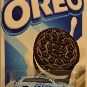 Hot Wheels   ’17 Audi RS 6 Avant Blue Custom-Made Real Rider Rubber Wheels Collectors Oreo Cookie Series 1:64 Scale Collectible Die Cast Model Car