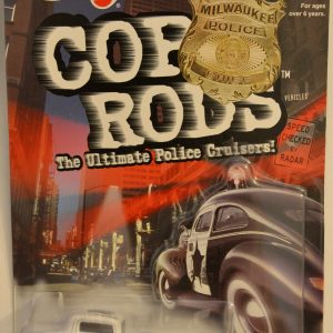’32 Deuce Milwaukee, WI Police Dept. Hot Wheels HW Cop Rods The Ultimate Police Cruisers! Series 1:64 Scale Collectible Die Cast Model Car