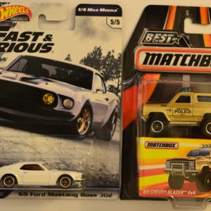 Hot Wheels 2 Cars Bundle ’69 Mustang Boss 302 Fast & Furious & ’89 Chevy Blazer Matchbox 1:64 Scale