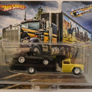 ’77 Pontiac Firebird Black & Retro RIG Gold Cabine Custom-Made Hot Wheels with Real Rider Rubber Wheels Smokies and The Bandits Series 1:64 Scale Collectible Die Cast Model Car