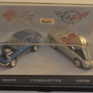 Hot Wheels Collectibles – Corvette Showcase – Set 1 of 2 – 45th Corvette Anniversary – Limited Edition, 2 Car Set w/Display case 1:64 Scale Collectible Die Cast Model Car