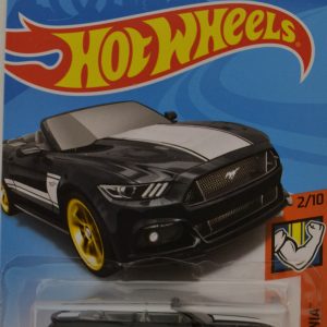 Black Ford Mustang GT Convertible Hot Wheels HW ‘Muscle Mania’ Series 1:64 Scale Collectible Die Cast Model Car #2/10