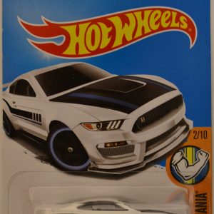 Ford Shelby GT350R White #213 Hot Wheels HW Muscle Mania Series 1:64 Scale Collectible Die Cast Model Car