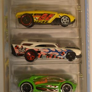 Hot Wheels 5 Gift Pack Set Stunt Circuit DJD25 1:64 Scale Collectible Die Cast Model Car