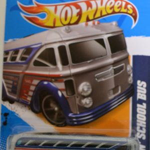 Surfin’ School Bus Hot Wheels HW ‘City Works 12’ Series 1:64 Scale Collectable Die Cast Model Car
